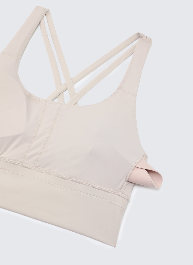 CRZ YOGA Womens Strappy Longline Nakedfeel Training Sports Bra Mojave Tan