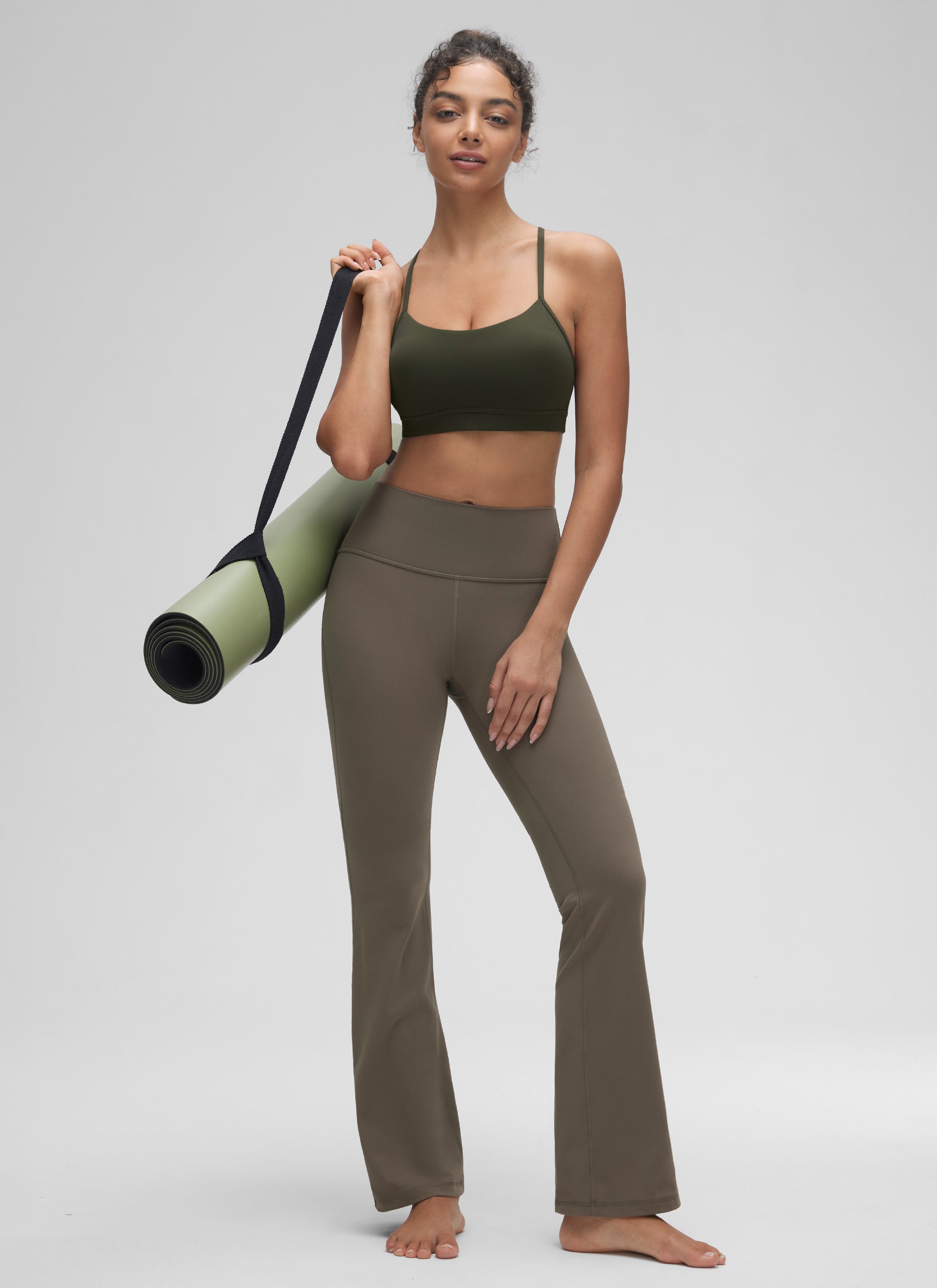 CRZ YOGA Women's Yoga Light Support Butterluxe Sports Bra Y back Olive Green @model_info:Anano