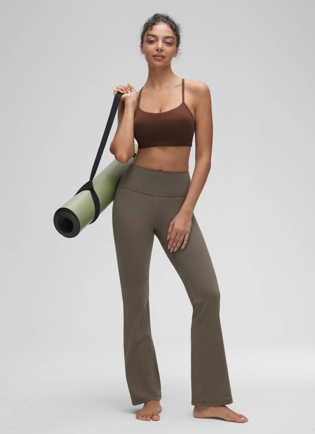 CRZ YOGA Women's Yoga Light Support Butterluxe Sports Bra Y back Lava Brown @model_info:Anano