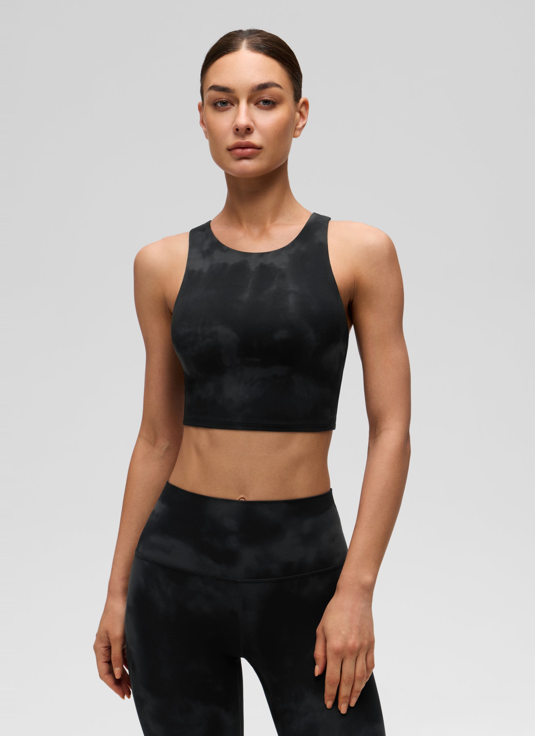 CRZ YOGA  Women's Yoga Low Support Butterluxe Tank High Neck Racerback Black Tie Dye Flowers @model_info:K