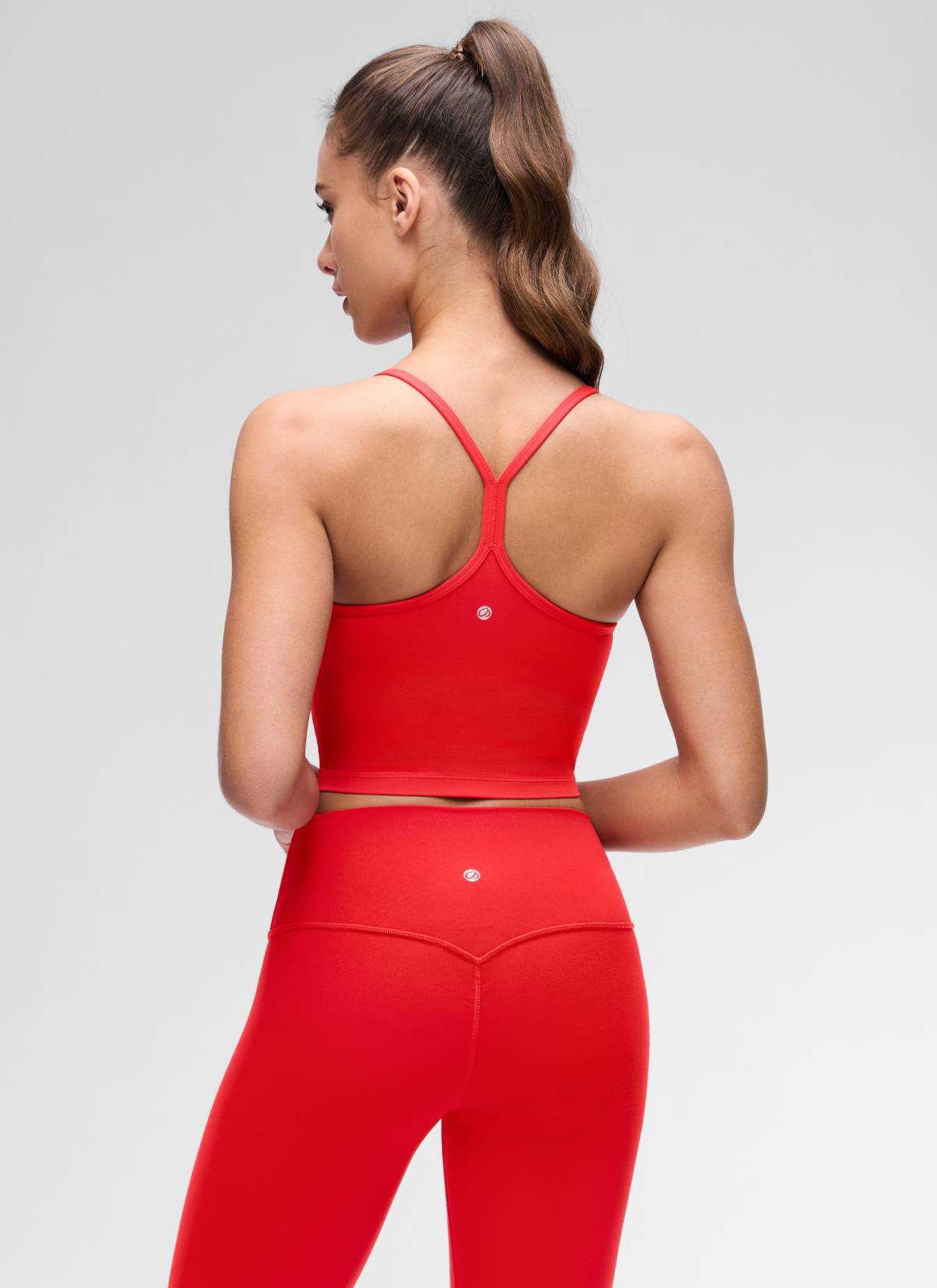 CRZ YOGA Womens Butterluxe Y Back Longline Sports Bras Crop Tank Top Deep Red @model_info:Maria