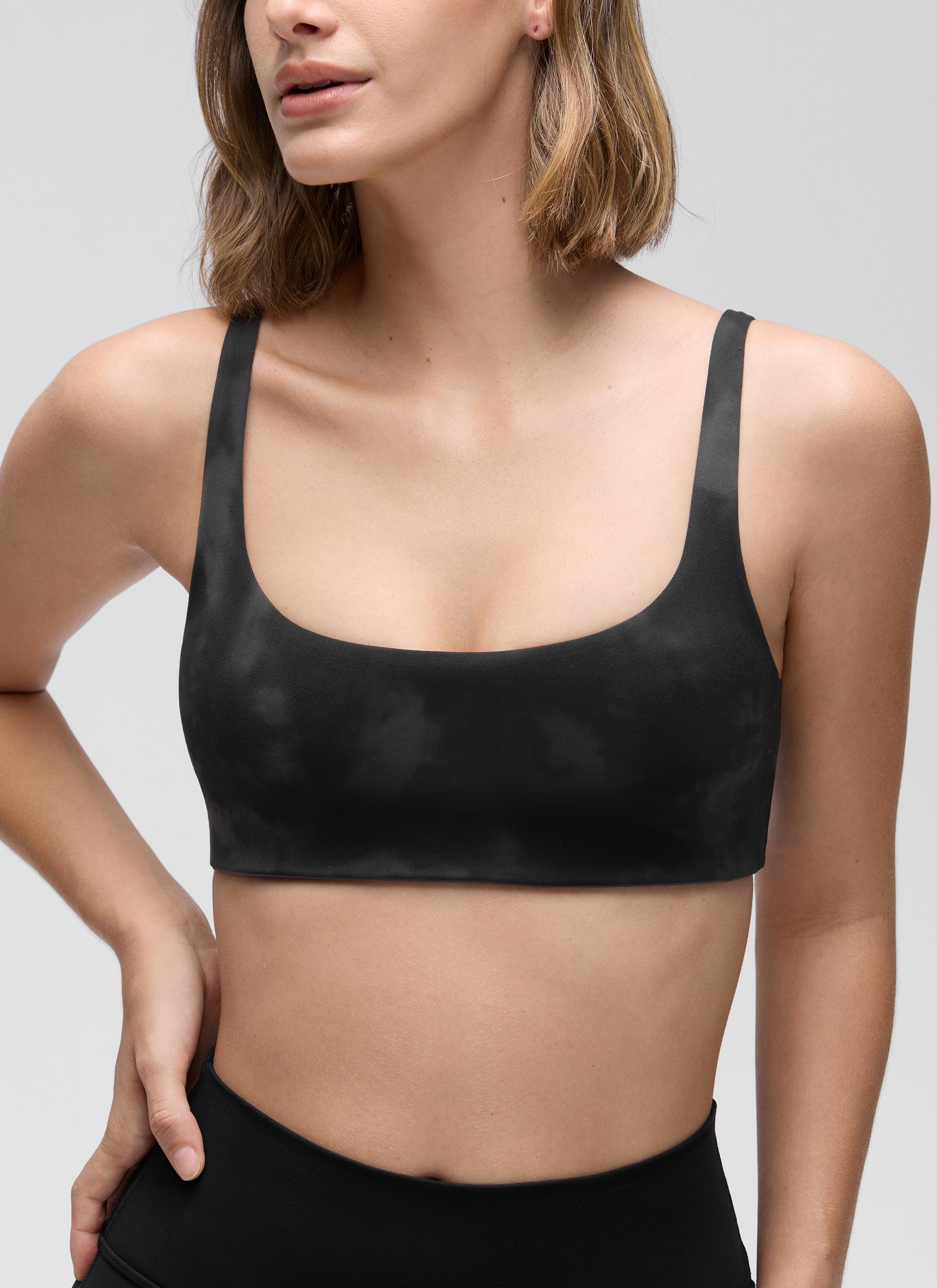 CRZ YOGA Women Butterluxe Square Neck Cami Padded Mini Bra Black Tie Dye Flowers @model_info:Jaynne