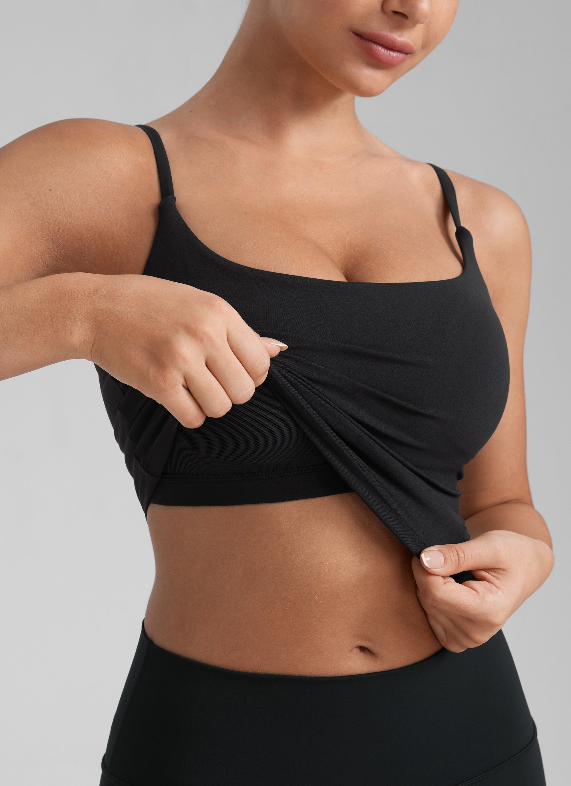 CRZ YOGA Womens Butterlift Scoop Neck U Back Yoga Longline Sports Bra Black @model_info:Anano