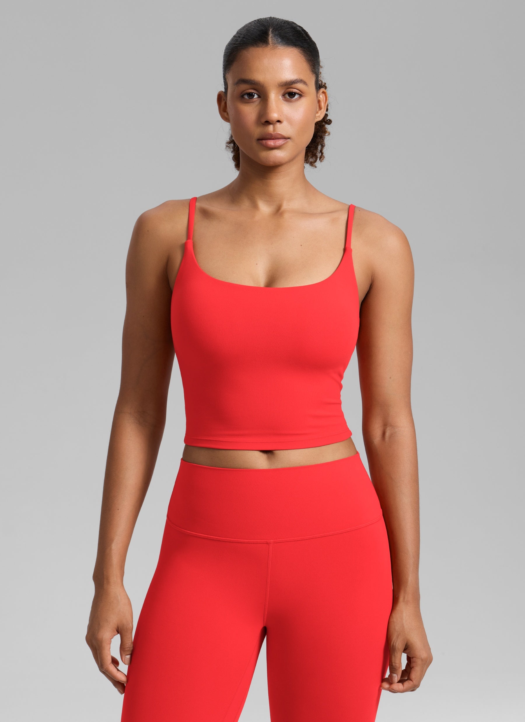 CRZ YOGA Womens Butterlift Scoop Neck U Back Yoga Longline Sports Bra Deep Red @model_info:Barbara