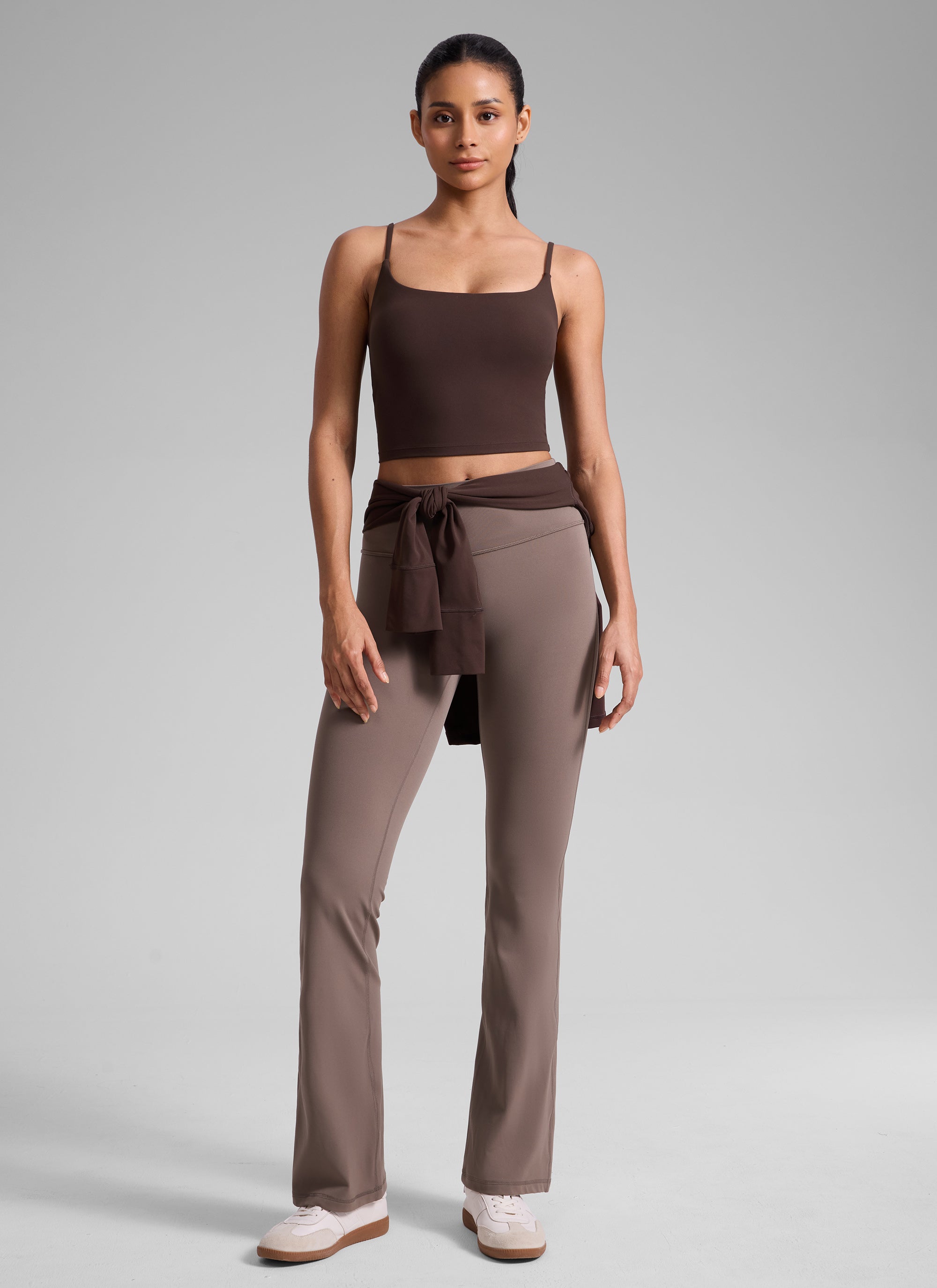 CRZ YOGA Womens Butterlift Scoop Neck U Back Yoga Longline Sports Bra Hot Fudge Brown