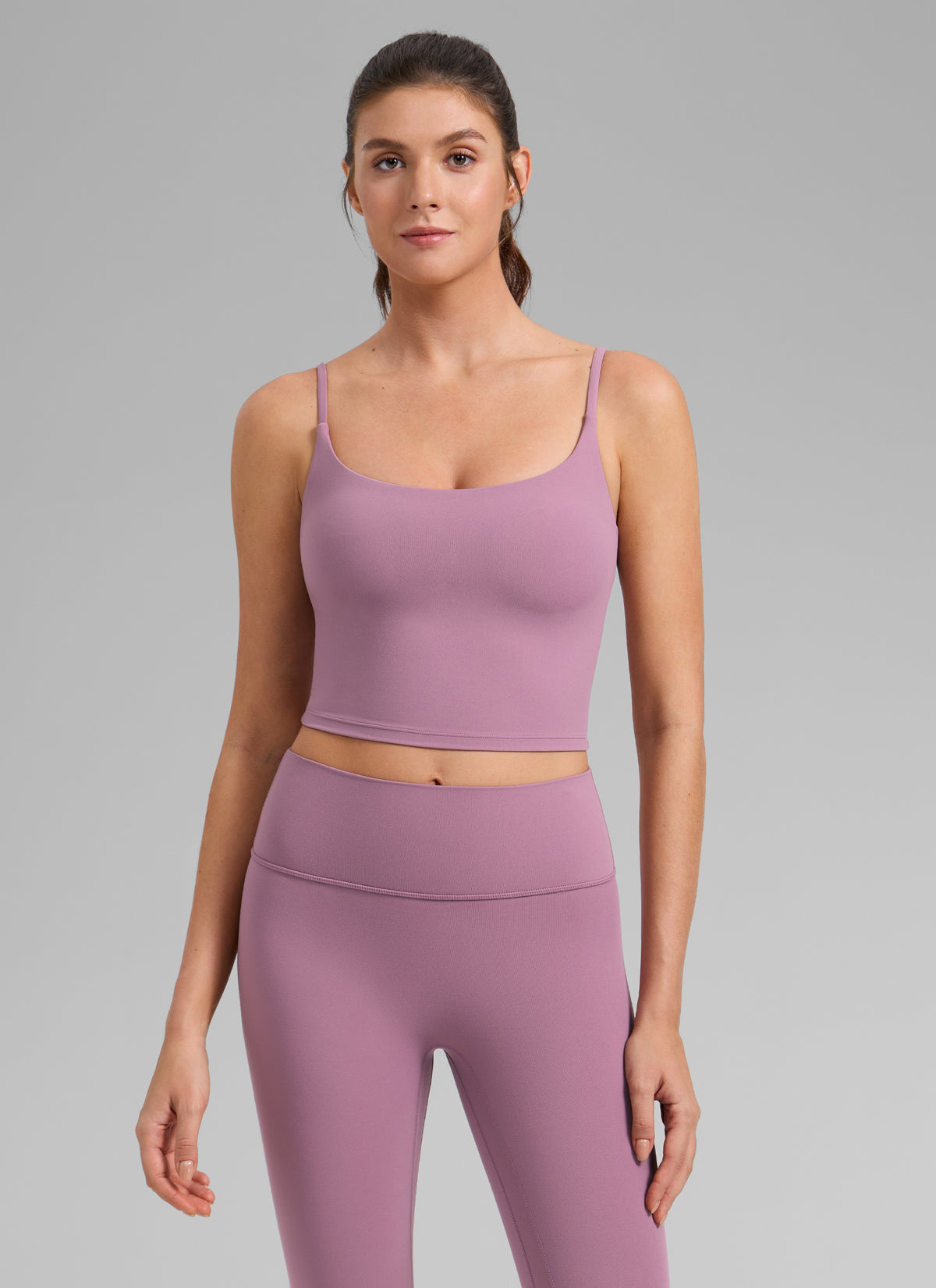 CRZ YOGA Womens Butterlift Scoop Neck U Back Yoga Longline Sports Bra Light Lavender @model_info:Gelya