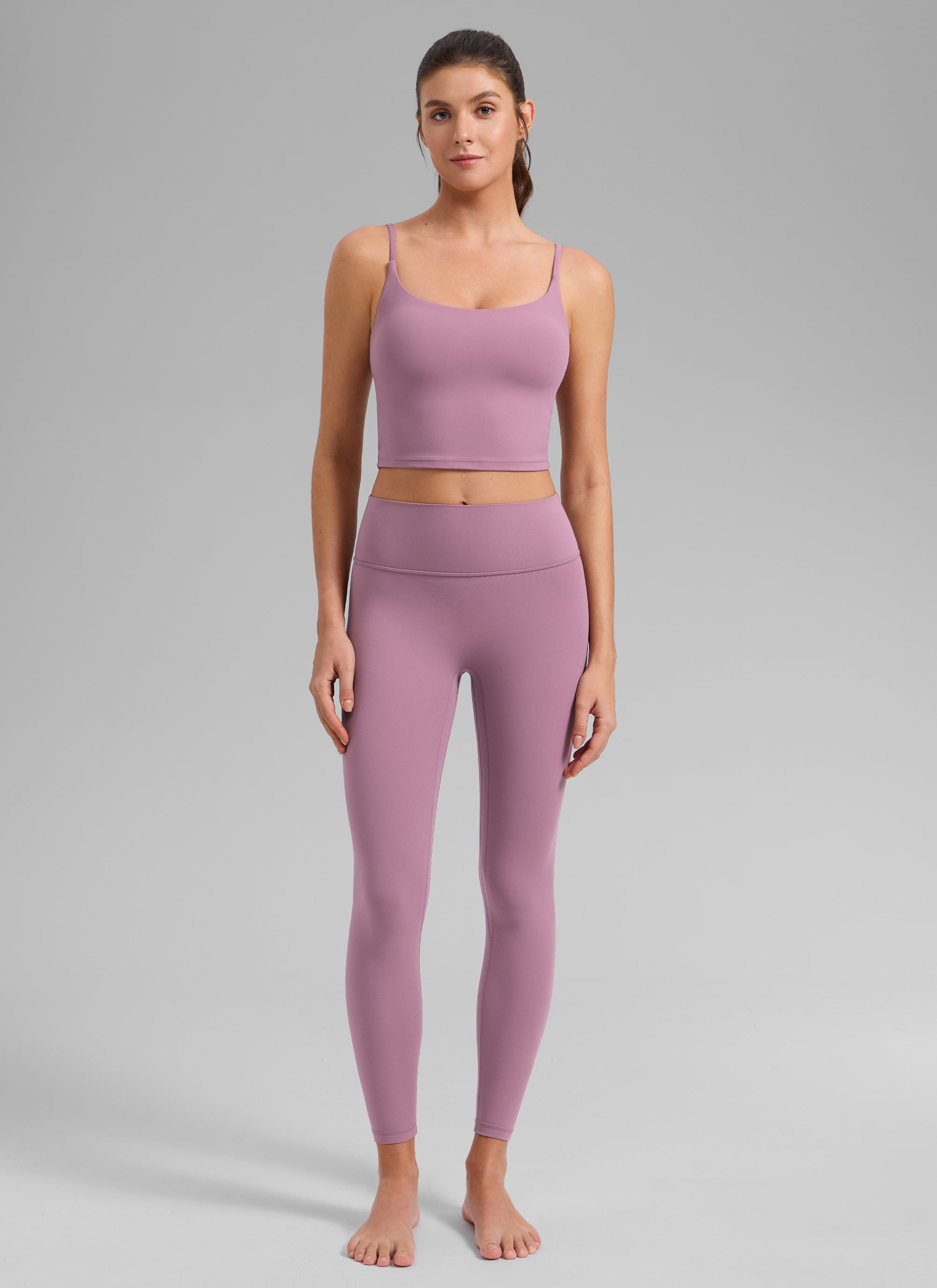 CRZ YOGA Womens Butterlift Scoop Neck U Back Yoga Longline Sports Bra Light Lavender @model_info:Gelya