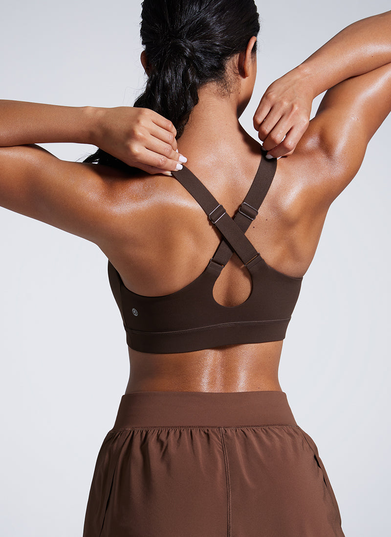 CRZ YOGA Womens Butterbreeze Padded V Neck Sports Bra Training Hot Fudge Brown