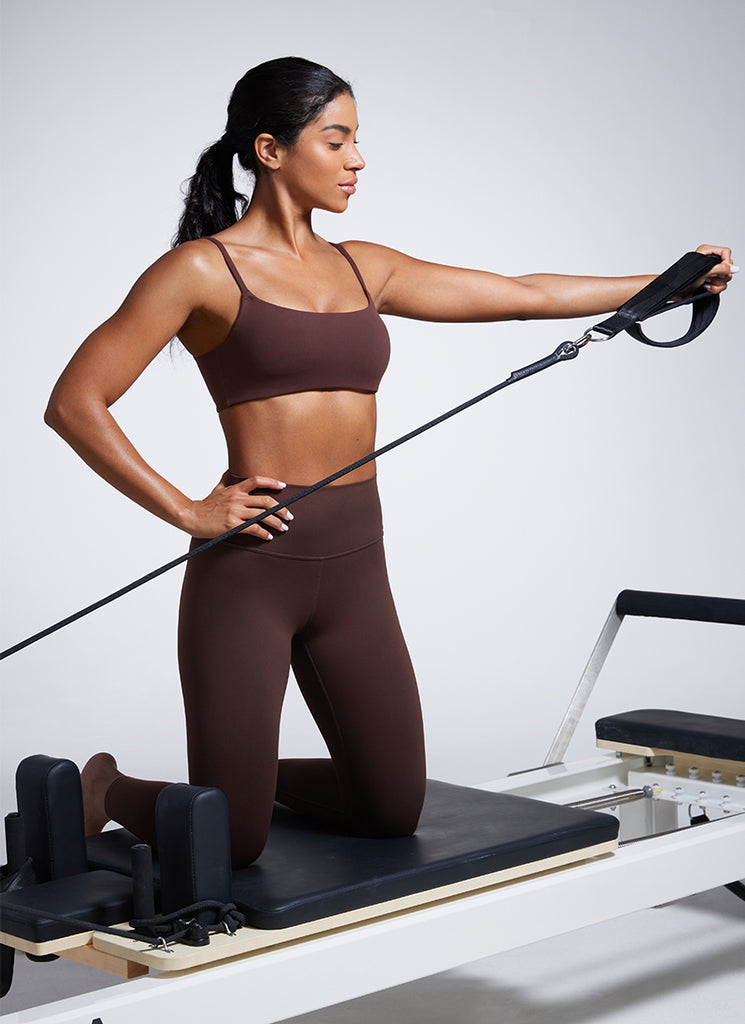 CRZ YOGA Womens Butterbreeze Spaghetti Strap Scoop Neck Sports Bra White