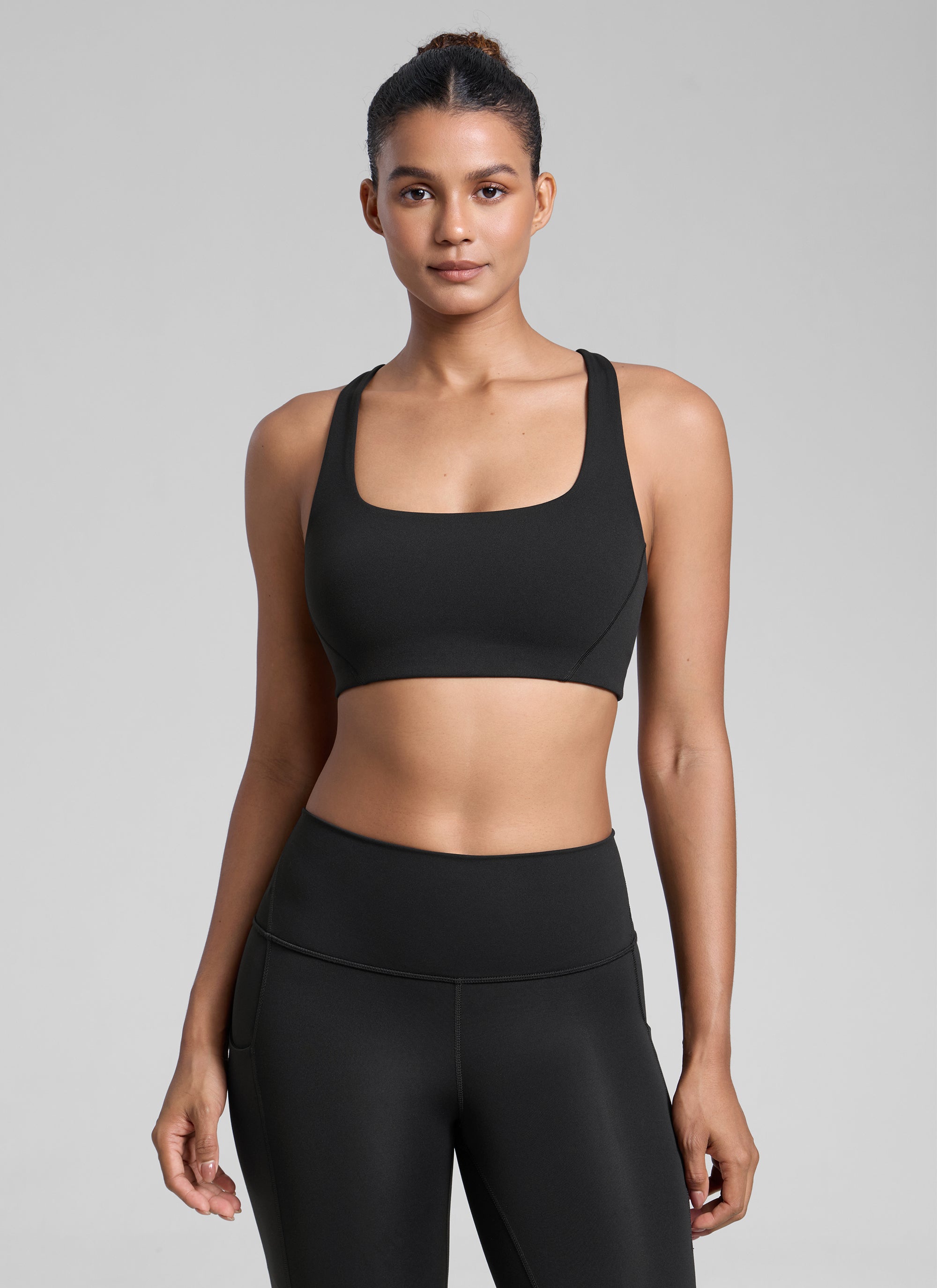 CRZ YOGA Womens Butterlift Double Lined Square Neck Yoga Sports Bra Black @model_info:Barbara