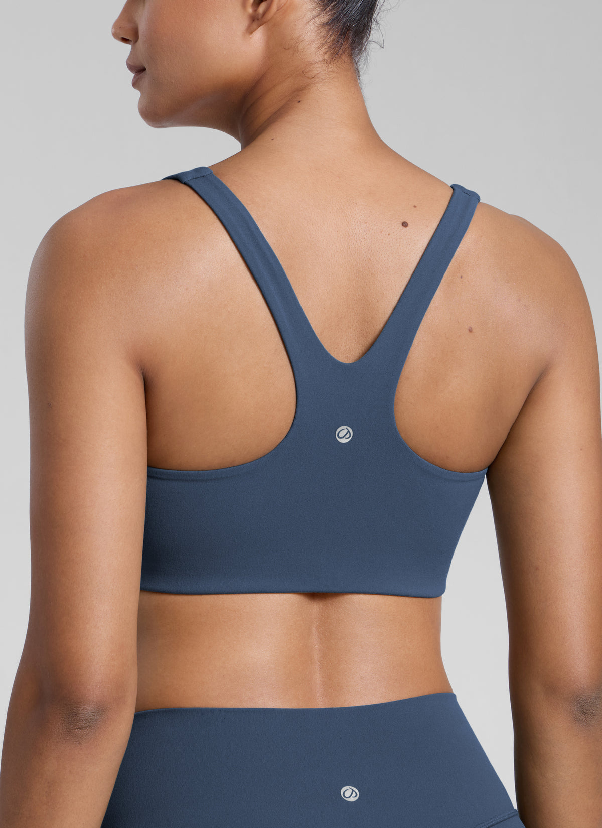 CRZ YOGA Womens Butterlift Double Lined Square Neck Yoga Sports Bra Stelindigo @model_info:Barbara