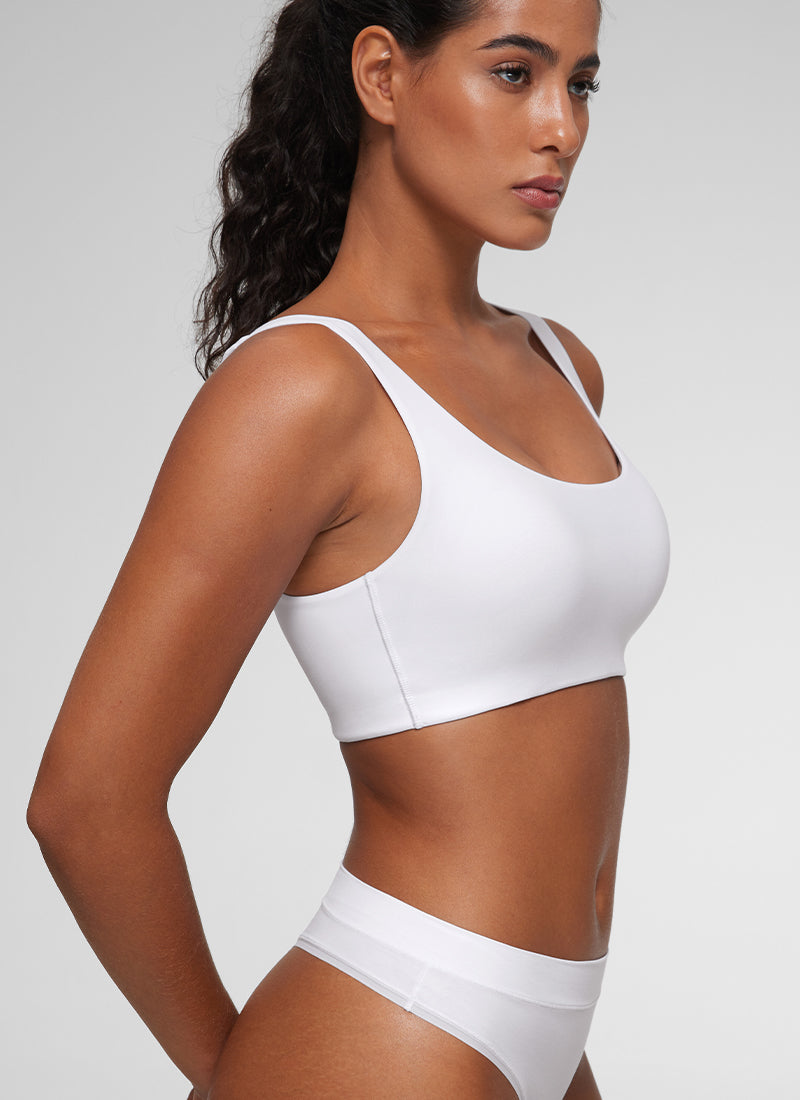 CRZ YOGA Women's Softhold Wireless Double Lined U Back Everyday Bra Snow White
