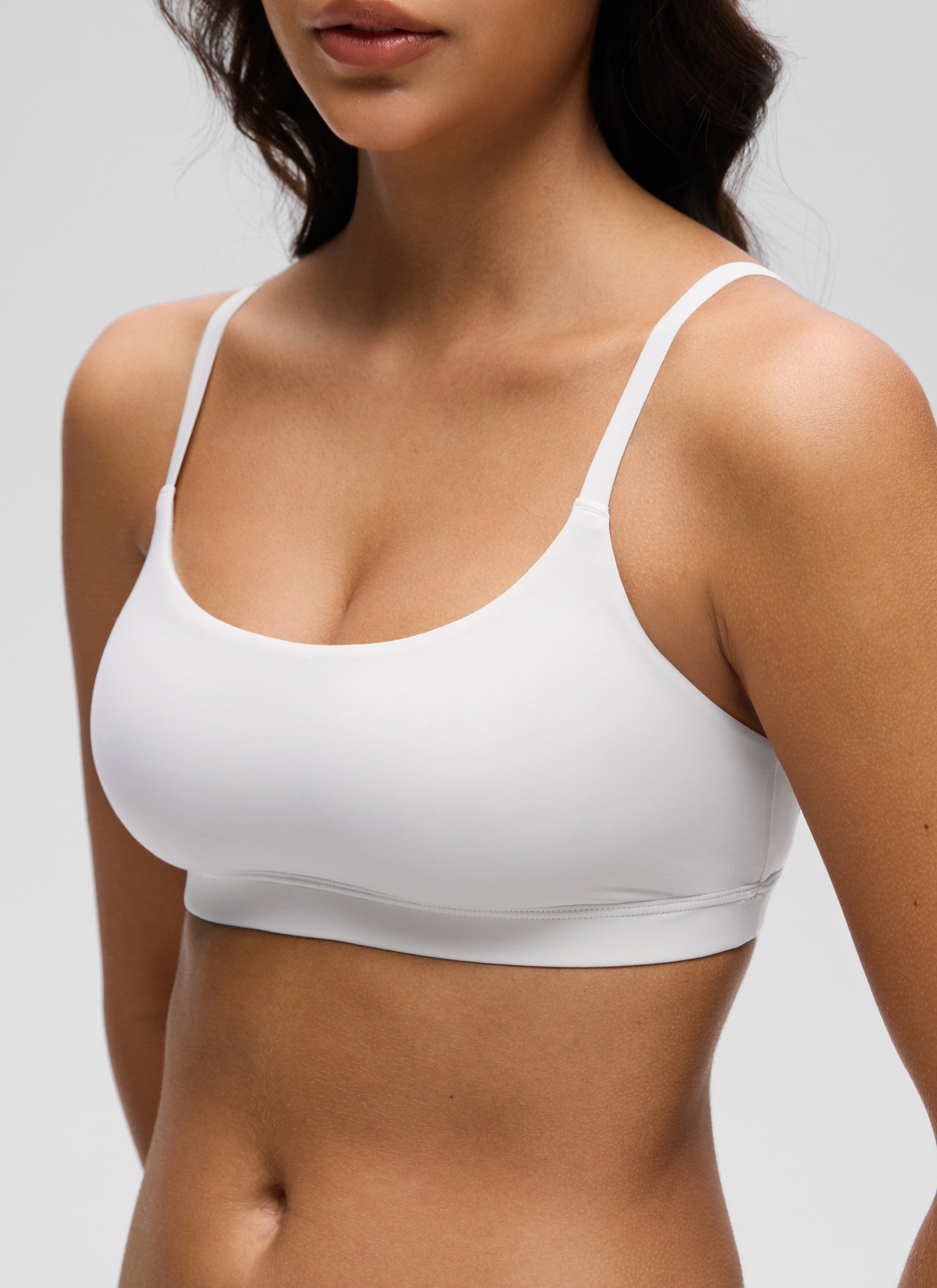 CRZ YOGA Women's Softhold Wireless Scoop Neck  Everyday Bra Adjustable Snow White