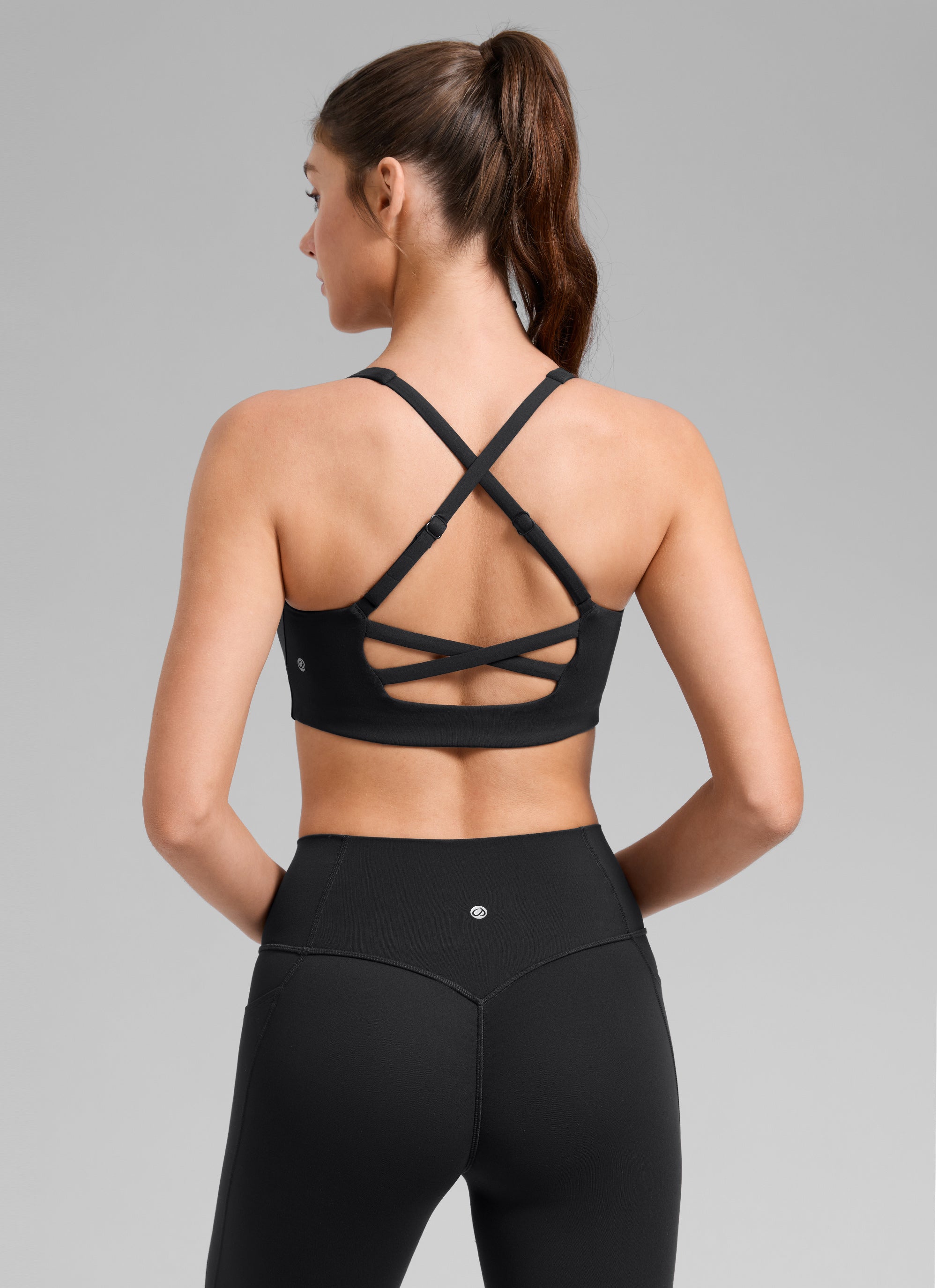 CRZ YOGA Women's Butterlift Workout Cross Back Built in Bra Sports Bra Black