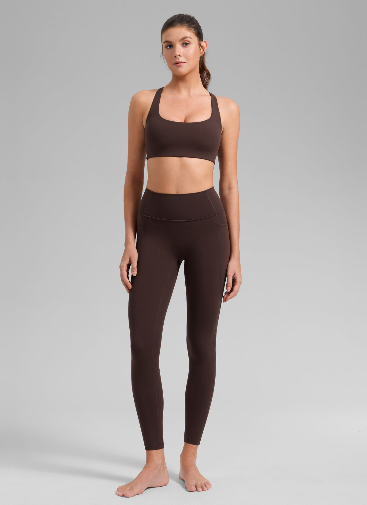 CRZ YOGA Women's Butterlift Workout Cross Back Built in Bra Sports Bra Hot Fudge Brown @model_info:Gelya