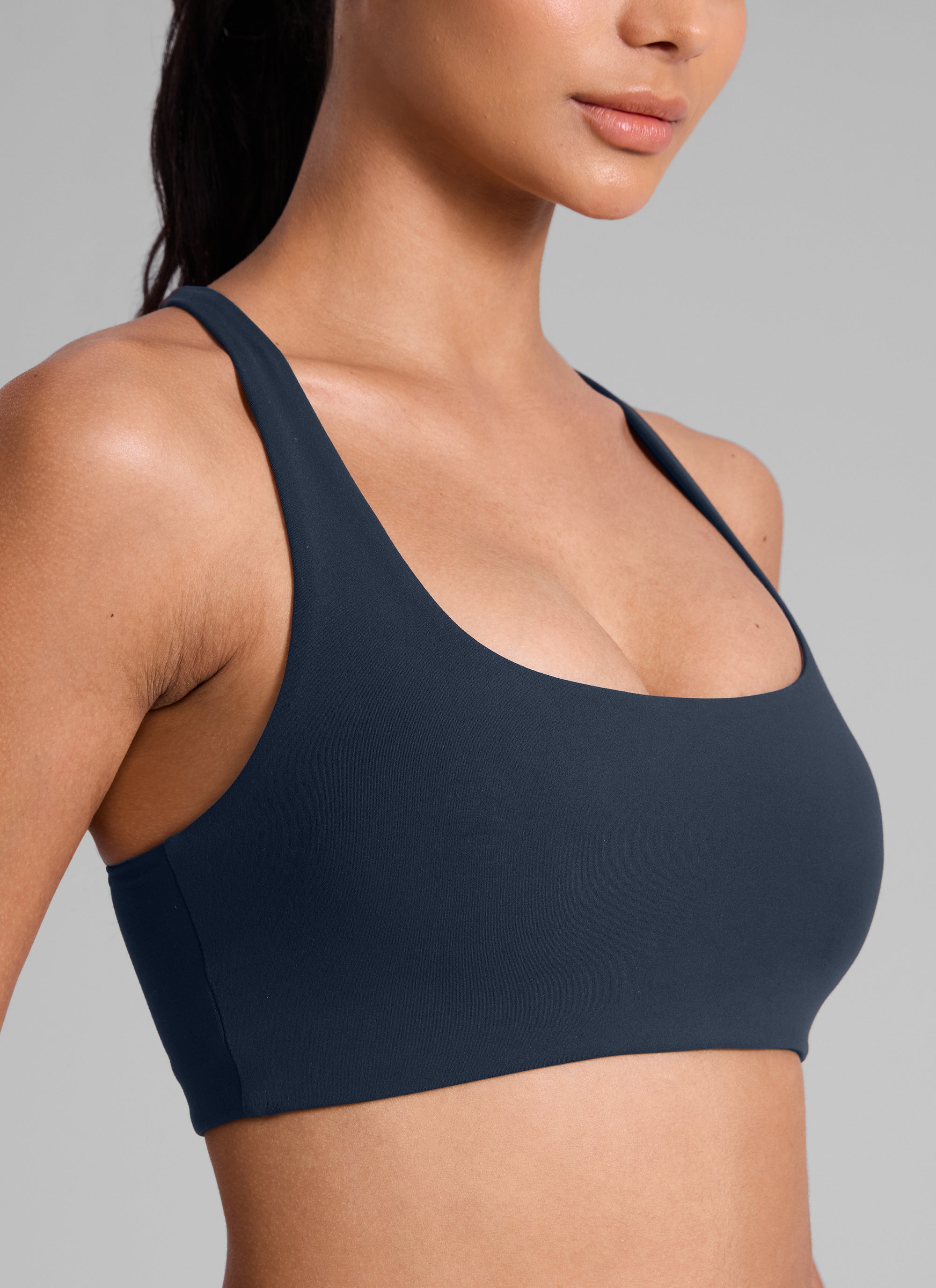 CRZ YOGA Women's Butterlift Workout Cross Back Built in Bra Sports Bra Twilight Blue @model_info:Angelly