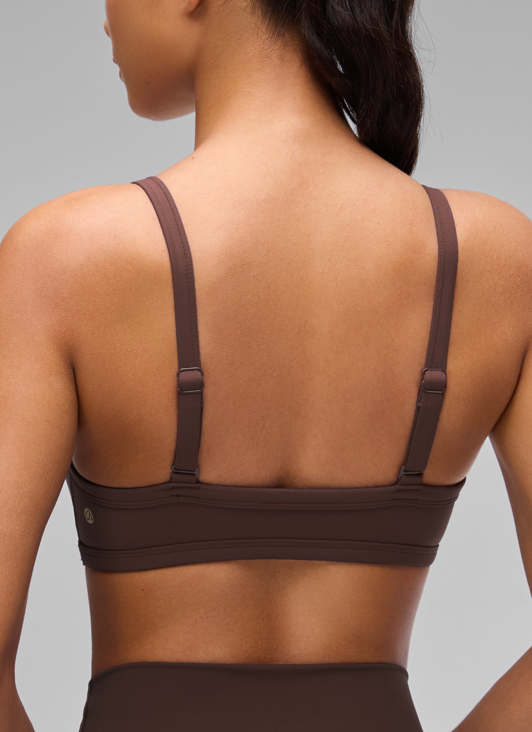 CRZ YOGA Butterlift Women's Double Lined V Neck Workout Sports Bras Hot Fudge Brown