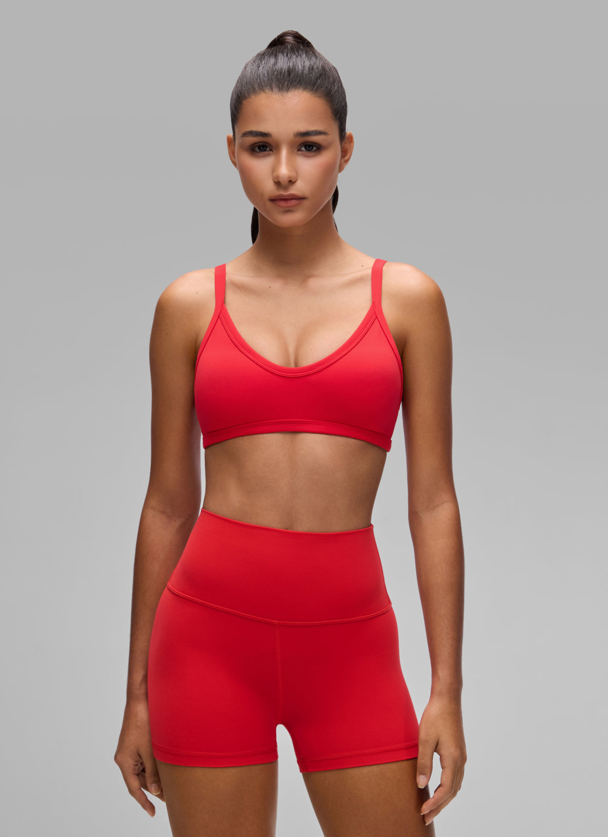 CRZ YOGA Butterlift Women's Double Lined V Neck Workout Sports Bras Aurora Red @model_info:A