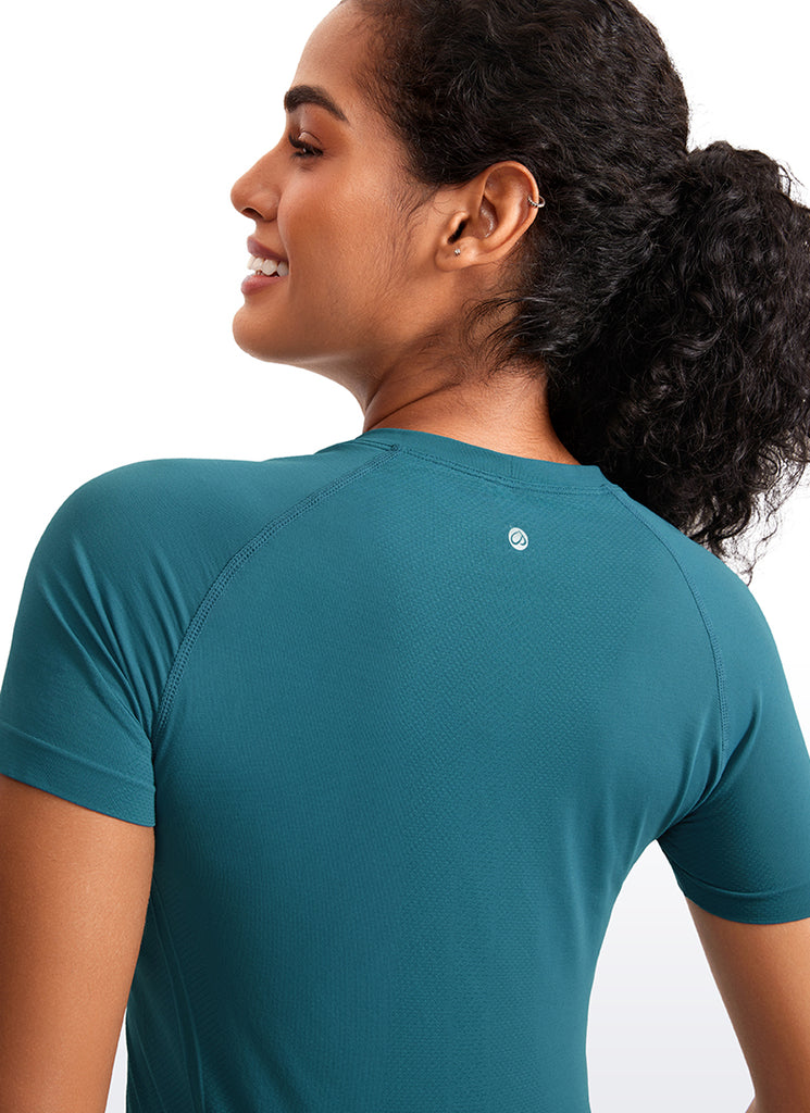 CRZ YOGA Women's Training Classic Fit Shirts Seamless Short Sleeves Green Jade