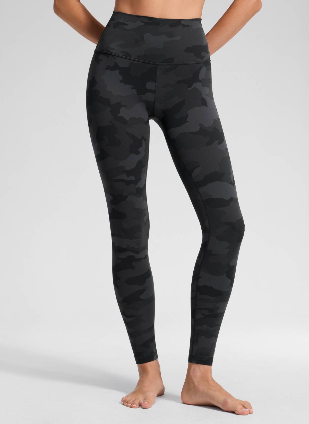 CRZ YOGA Women's Yoga Lounge High Rise Butterluxe Yoga Leggings 28'' Dark Grey Camouflage 2 @model_info:Anna