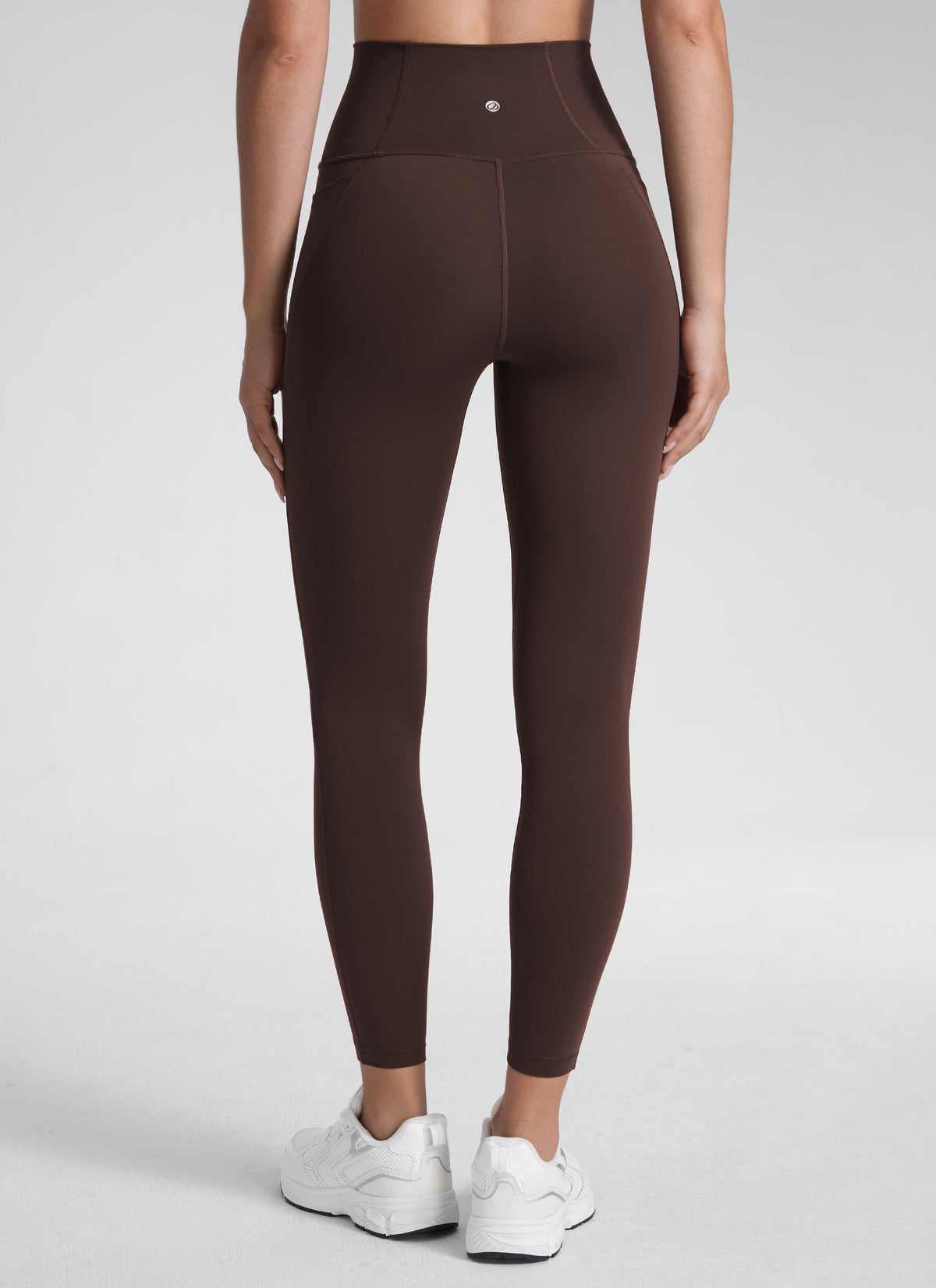 CRZ YOGA Women's Yoga Lounge High Rise Butterluxe Pocket Leggings 25'' Hot Fudge Brown @model_info:Malisa