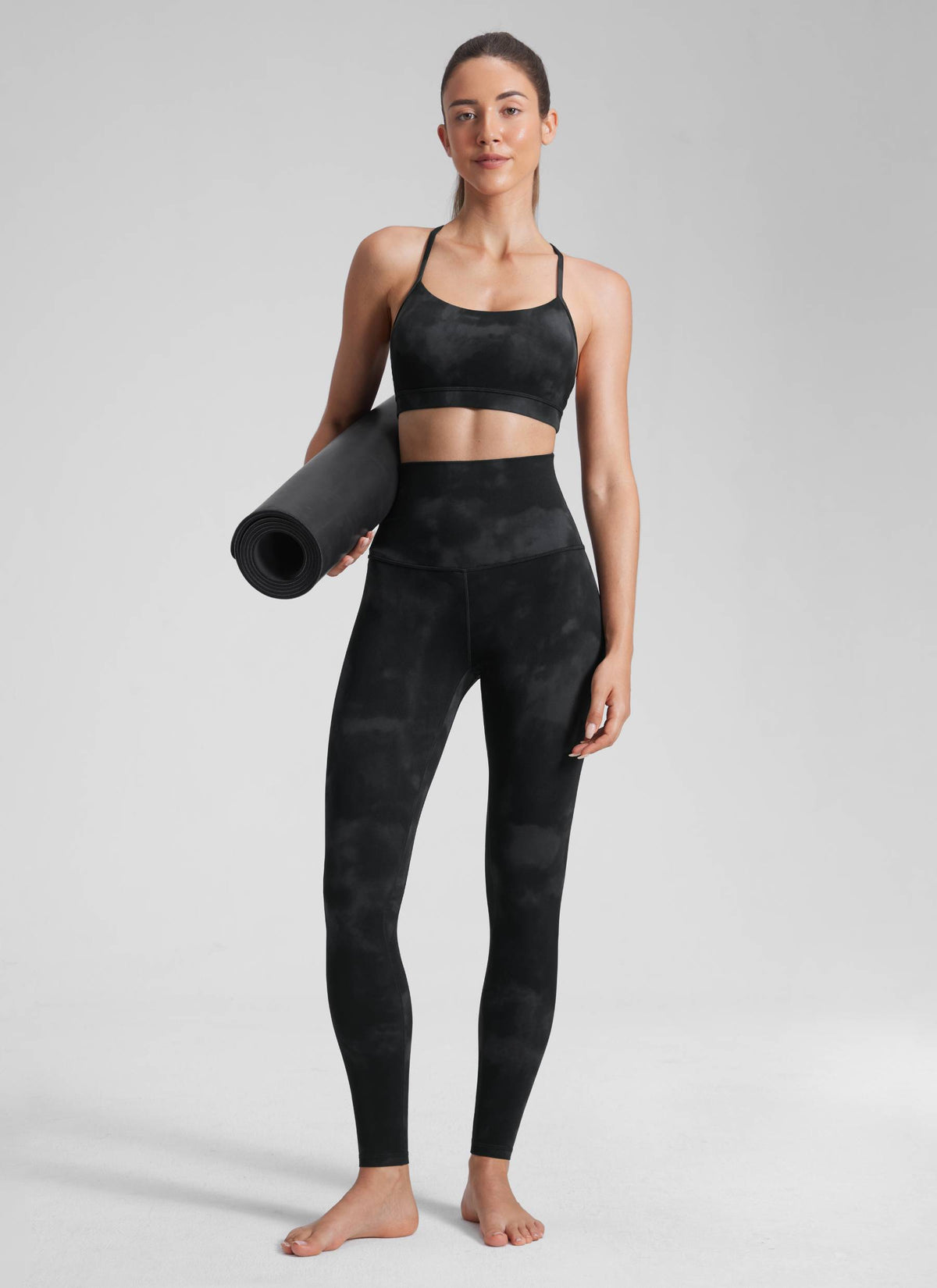 CRZ YOGA Women's Yoga Super High Waist Butterluxe Yoga Leggings 28'' Black Tie Dye Flowers @model_info:Malisa