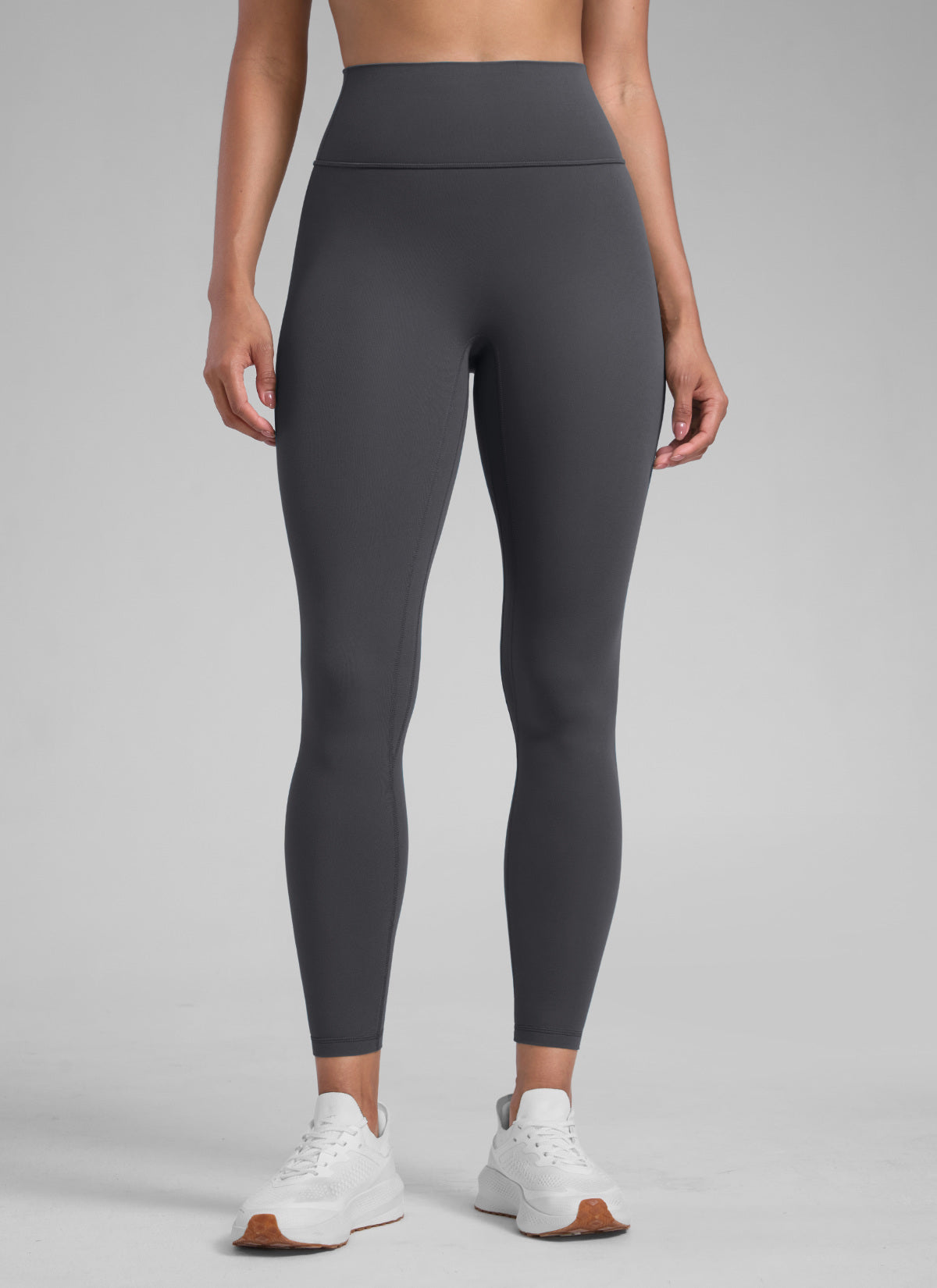 CRZ YOGA Women's Secretsculpt™ Workout No Front Seam Legging 28'' Mysterious Grey @model_info:Barbara