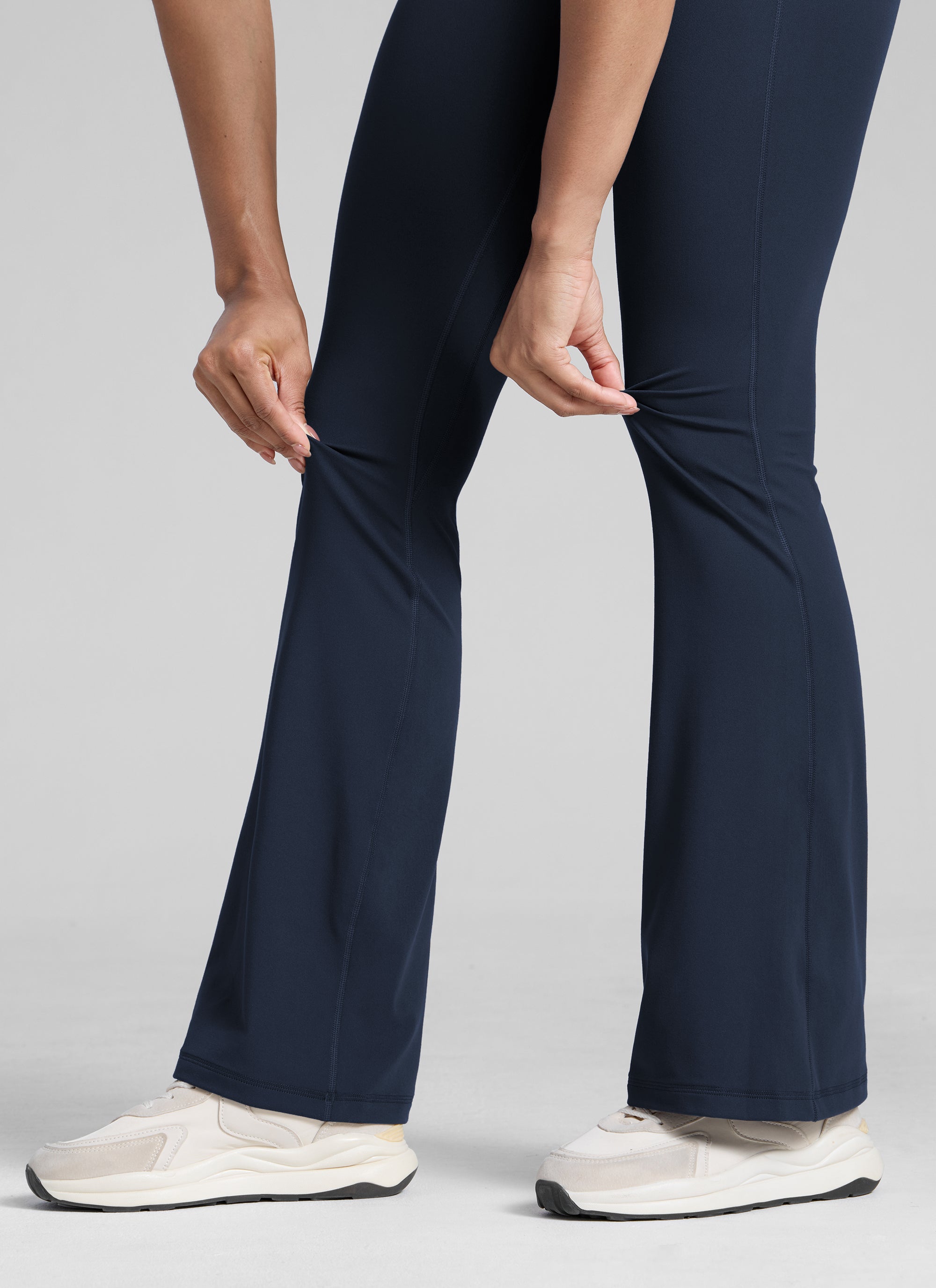 CRZ YOGA Women's Butterlift Hidden Scrunch Butt Flare Leggings 31