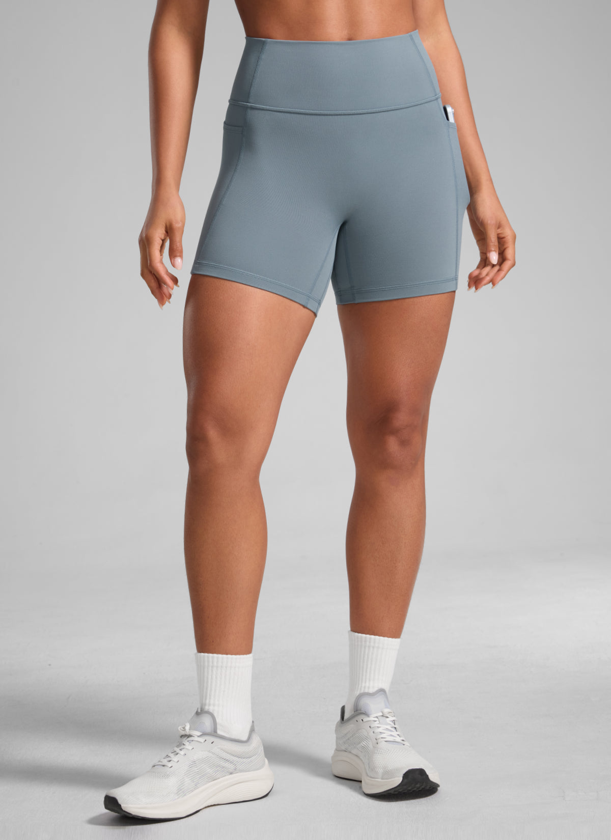 CRZ YOGA Butterlift Womens Scrunch Butt No Front Seam Pocket Biker Shorts 5'' Belgian Blue @model_info:Crystal