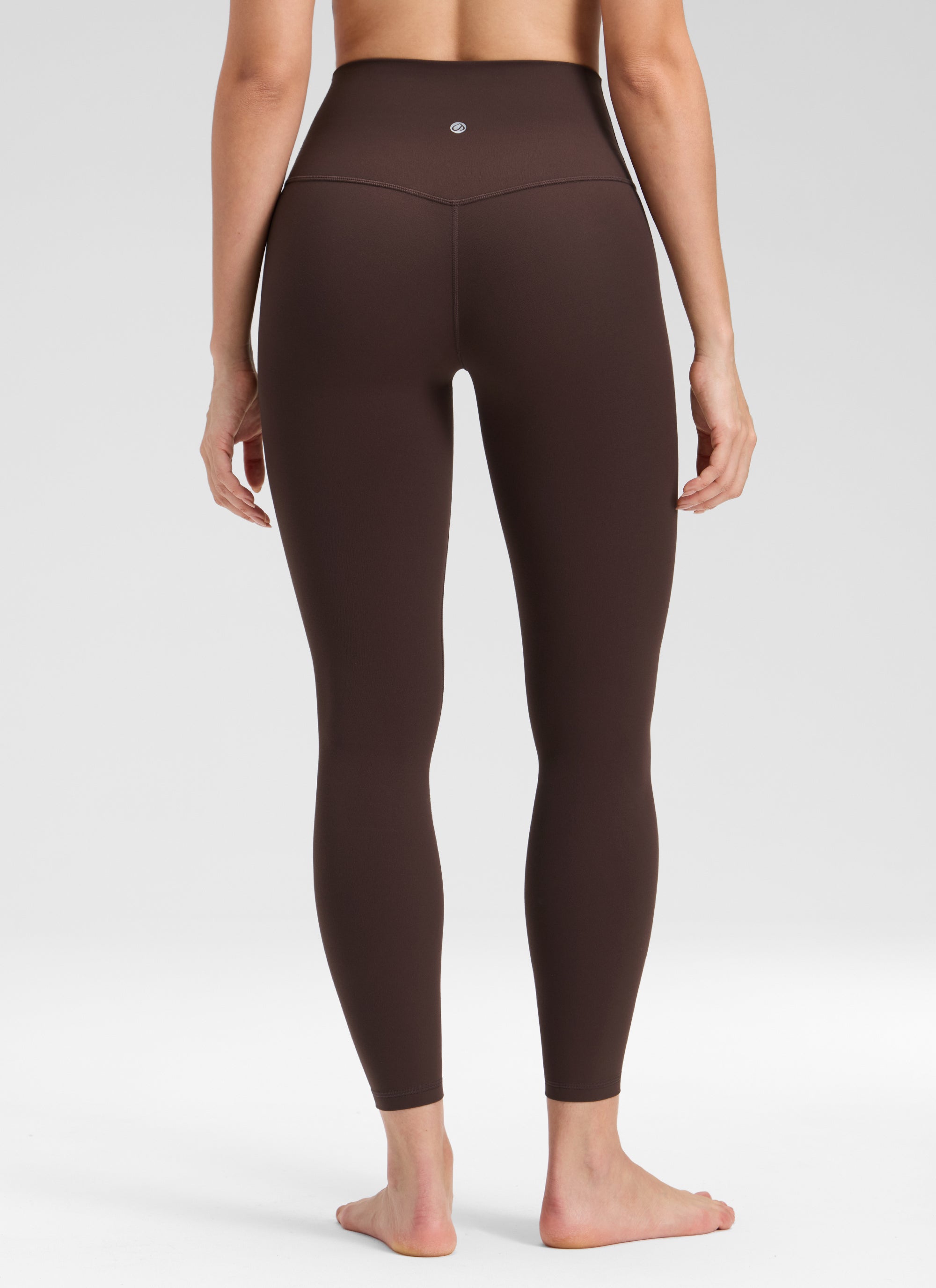 CRZ YOGA Women's Butterluxe Yoga High Rise No Front Seam Legging 25'' Hot Fudge Brown @model_info:Bruna