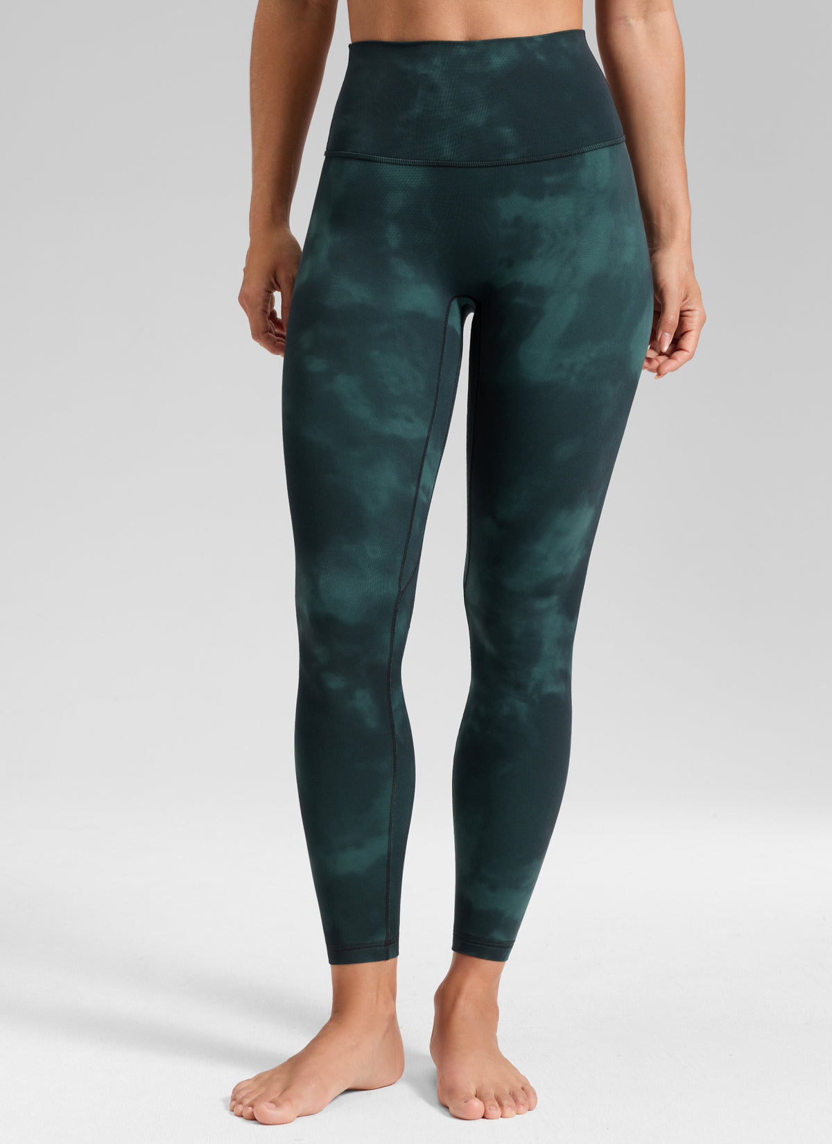 CRZ YOGA Women's Butterluxe Yoga High Rise No Front Seam Legging 25'' Emerald Green Tie-Dye Flowers @model_info:A