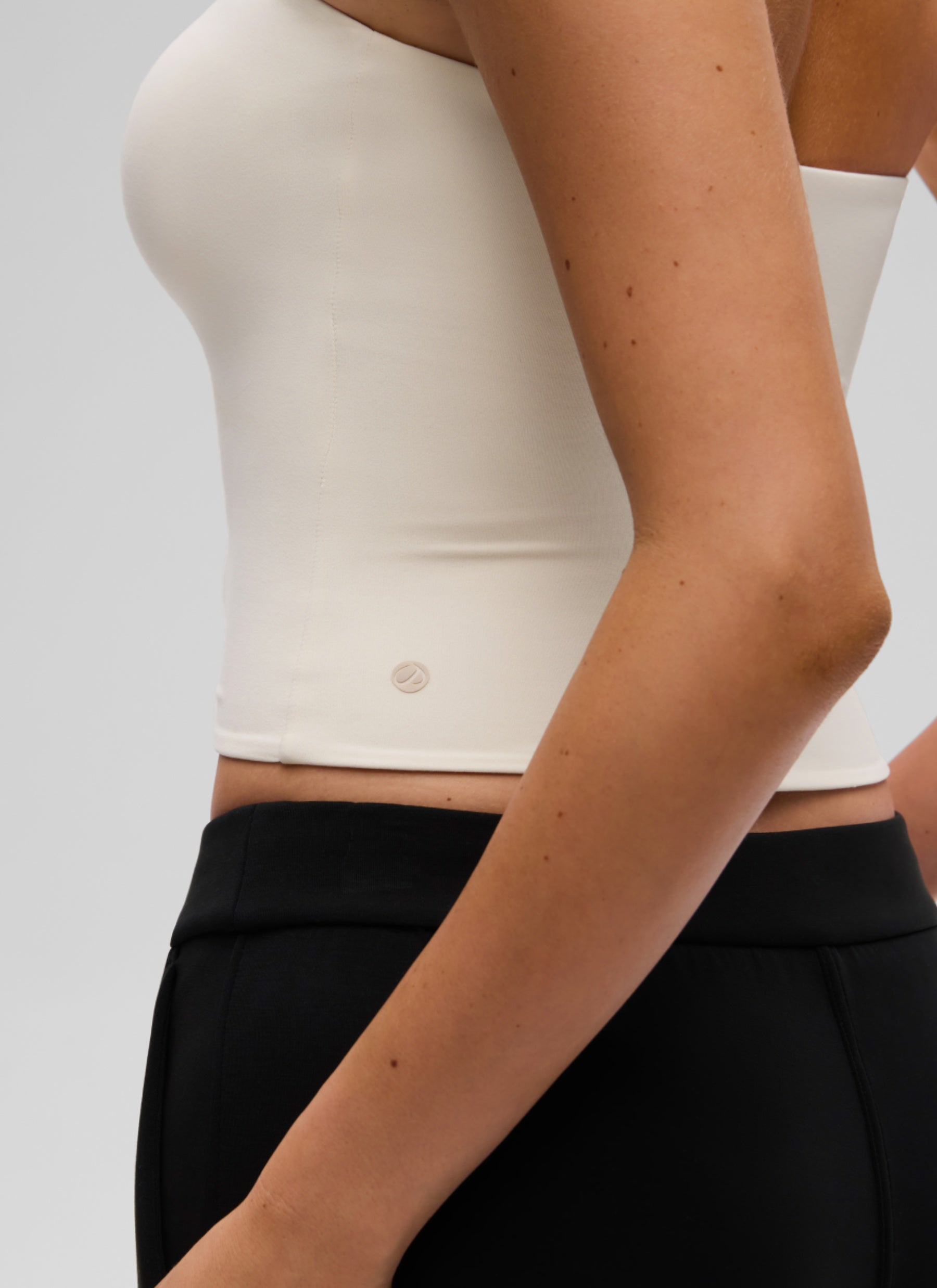 CRZ YOGA Women's Casual Butterluxe Tight Fit Strapless Tops Mojave Tan @model_info:K