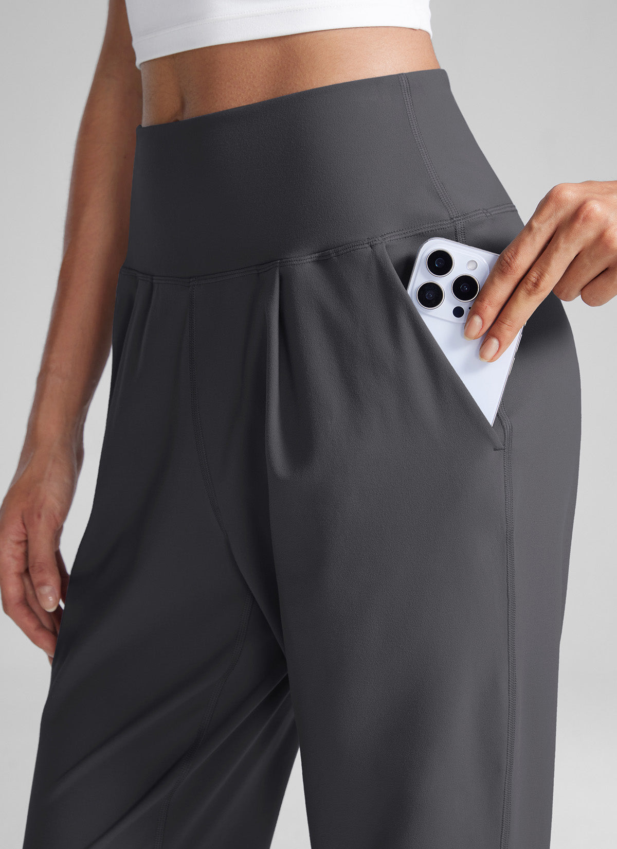 CRZ YOGA Butterlift Women's Casual High Rise Pleated Pants 27'' Mysterious Grey @model_info:Paula