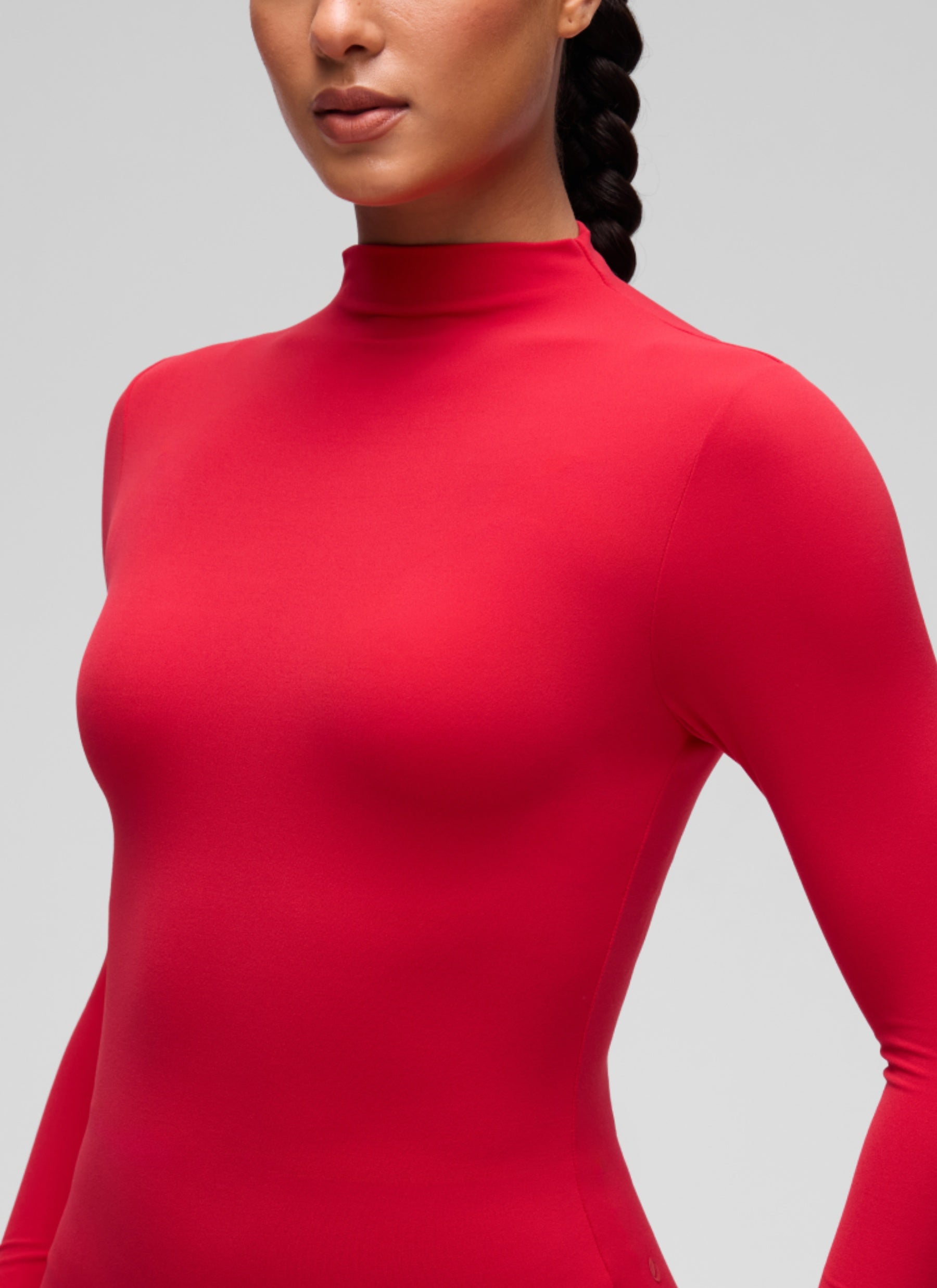 CRZ YOGA Women's Softembrace Mock Neck Waist Length Long Sleeves Aurora Red @model_info:C
