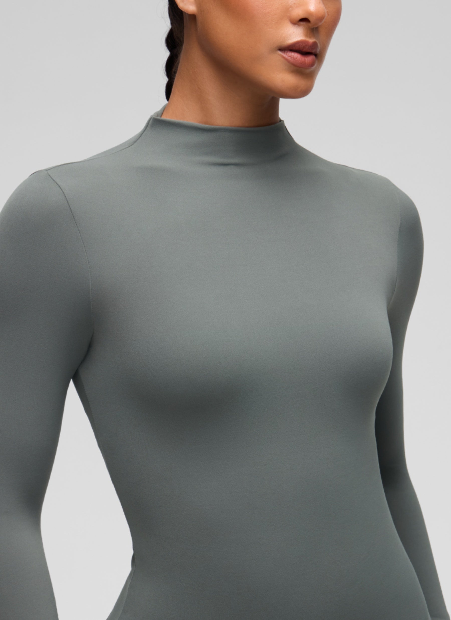 CRZ YOGA Women's Softembrace Mock Neck Waist Length Long Sleeves Grey Sage @model_info:C