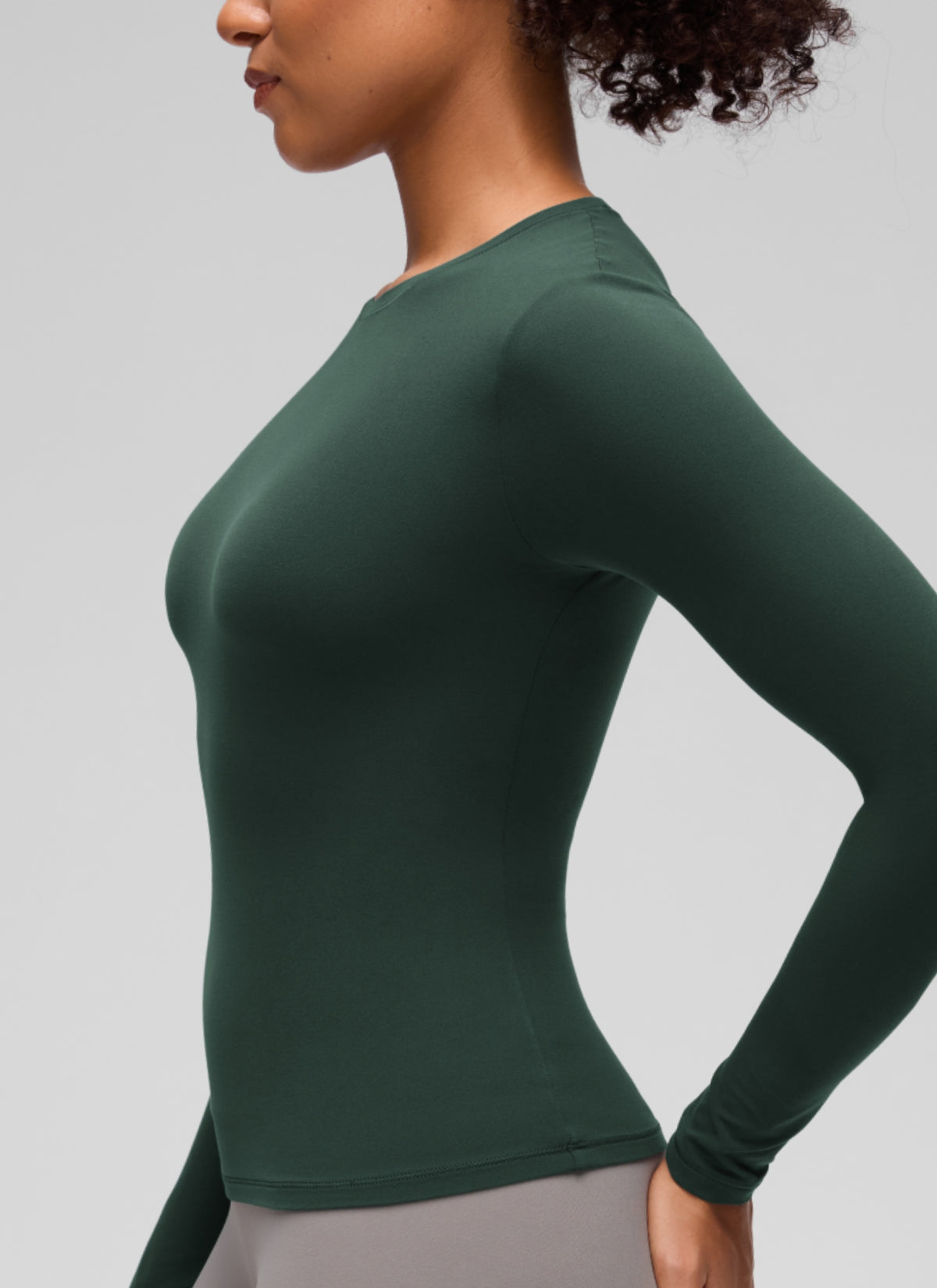 CRZ YOGA Women's Crew Neck Tight Fit Long Sleeve Shirts Casual Tee Legend Green @model_info:F