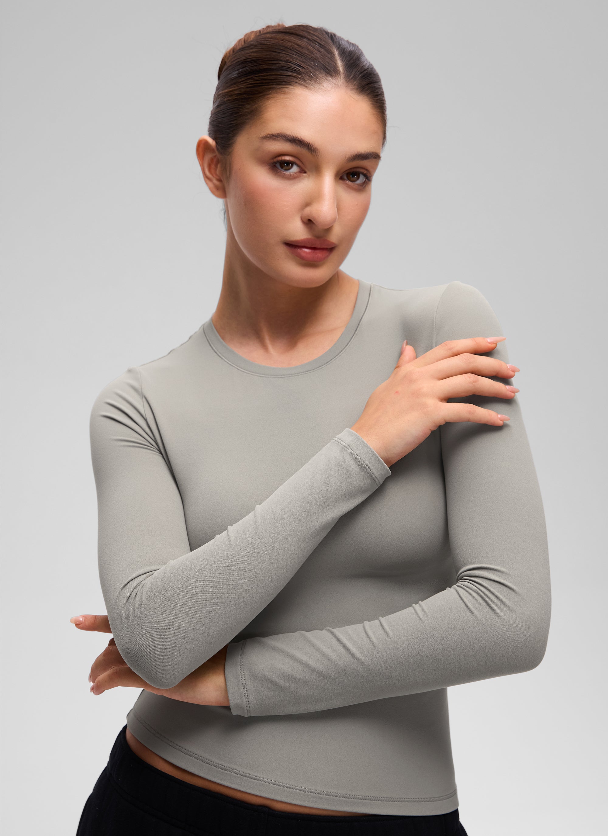 CRZ YOGA Women's Crew Neck Tight Fit Long Sleeve Shirts Casual Tee Rocky Grey