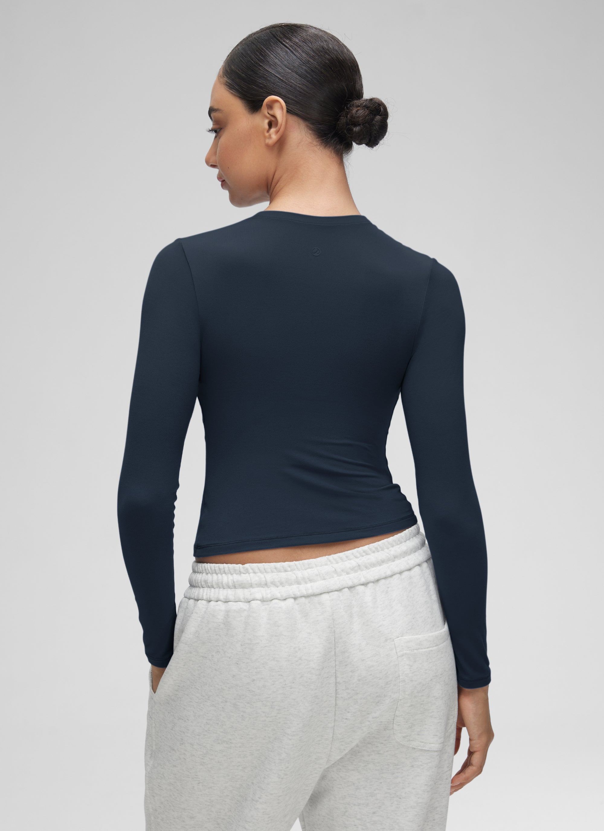 CRZ YOGA Women's Crew Neck Tight Fit Long Sleeve Shirts Casual Tee True Navy