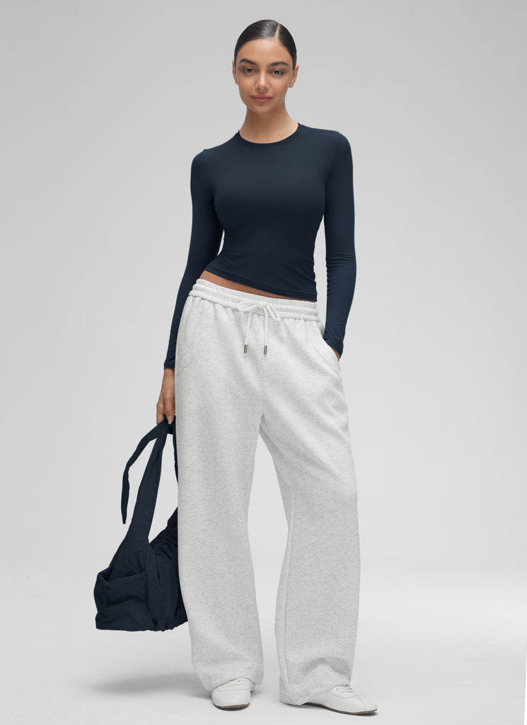 CRZ YOGA Women's Crew Neck Tight Fit Long Sleeve Shirts Casual Tee Hot Fudge Brown