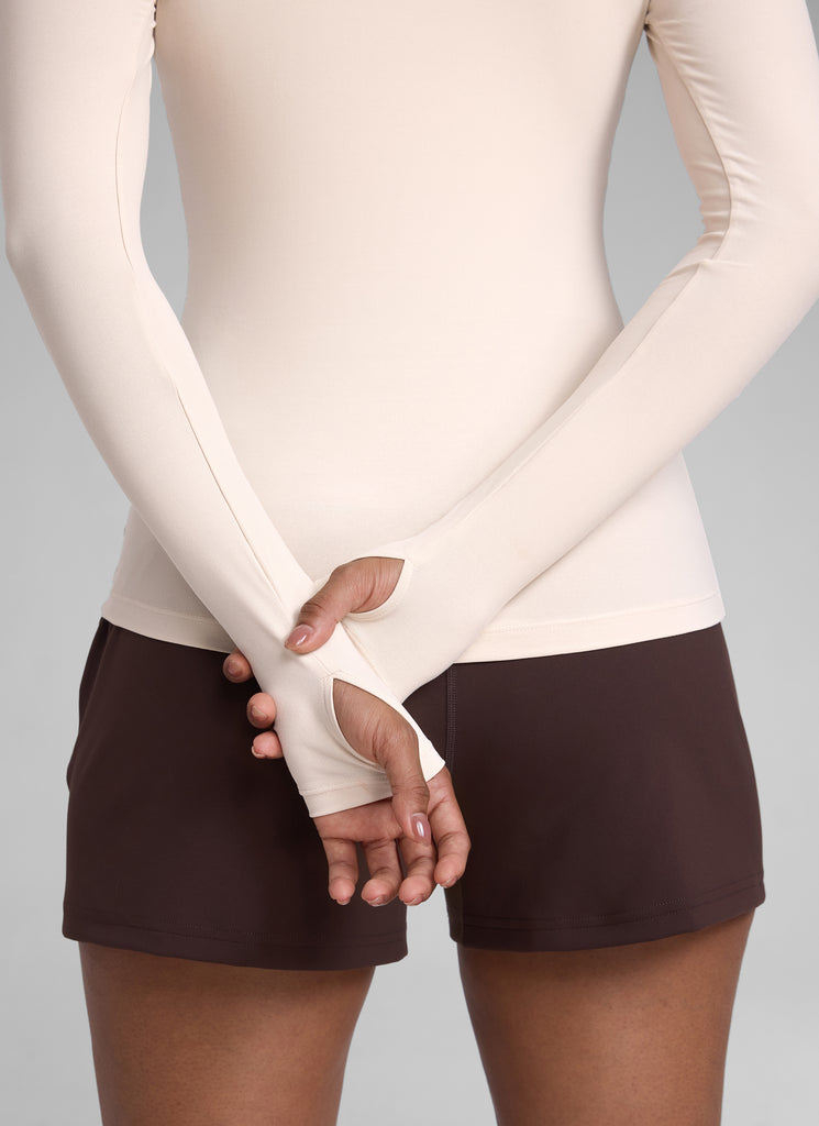 CRZYOGA Women's Cloudweight Workout Crewneck Long Sleeve Thumb Hole Hot Fudge Brown